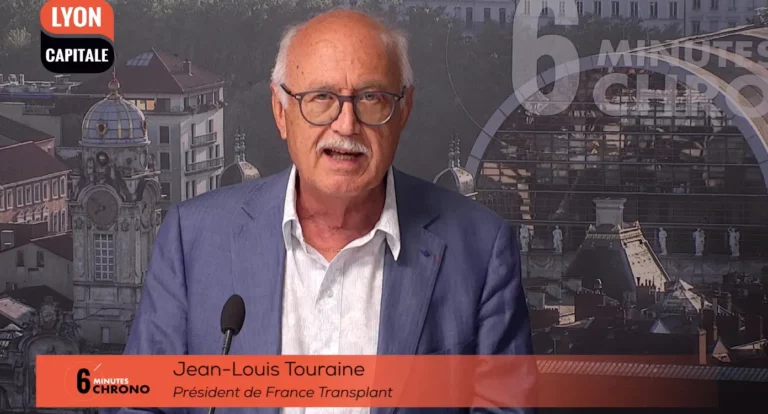 Jean-Louis Touraine, président de France Transplant, sur le plateau de l’émission télé « 6 minutes chrono » de Lyon Capitale